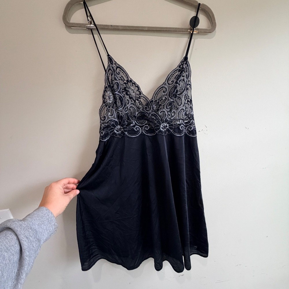 VTG Petra Fashions Lace Trim Chemise Nightgown Womens M Black Silver Whimsigoth